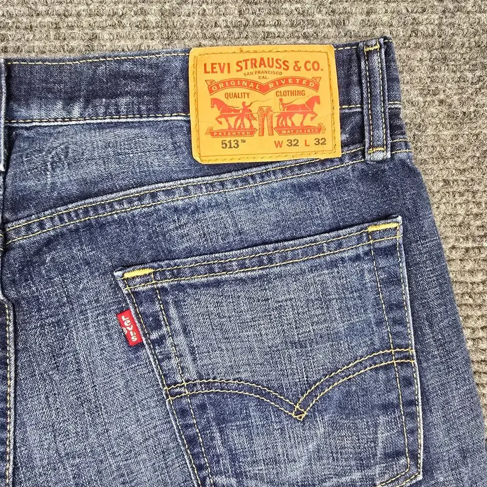 Levi's 513 Jeans Mens 32x32 Dark Wash Blue Slim Straight 100% Cotton Denim